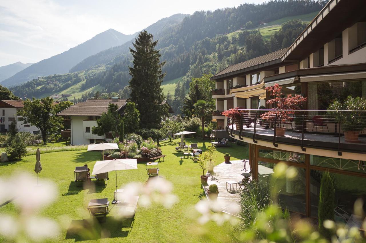 Hotel Theresia Sankt Leonhard in Passeier Buitenkant foto