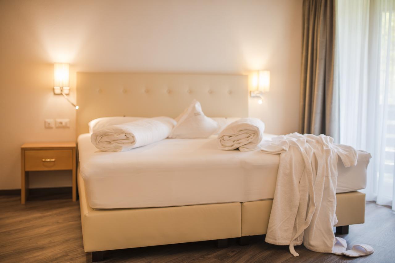 Hotel Theresia Sankt Leonhard in Passeier Buitenkant foto